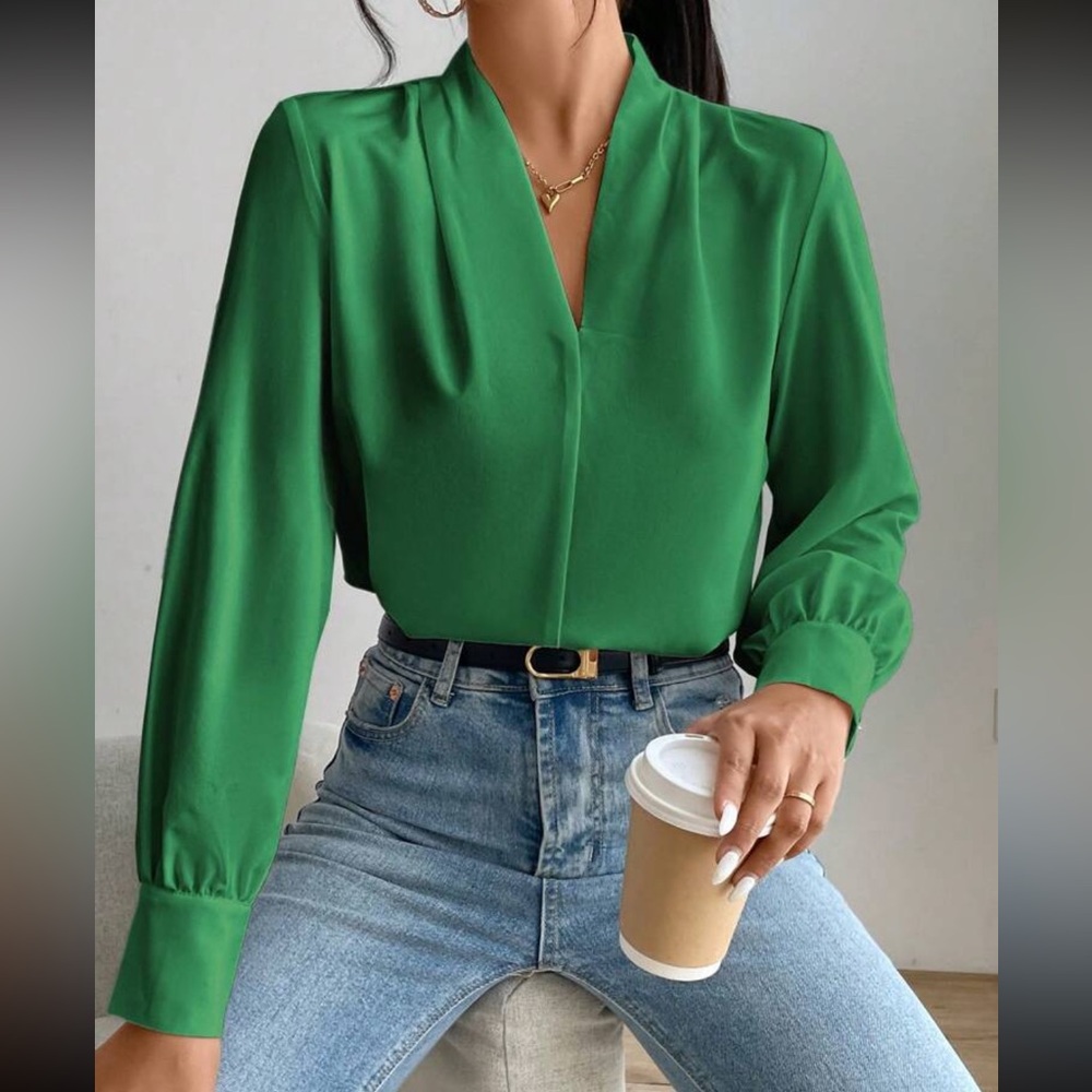 Elegant Green Women's Top